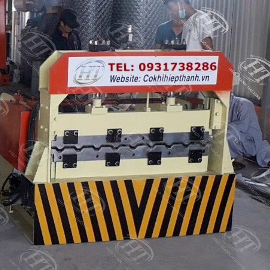 máy dập vòm